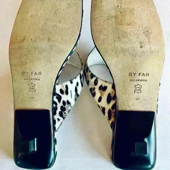 By Far Jack Leopard Patent Leather Thong Sandals - Picture 9 of 9